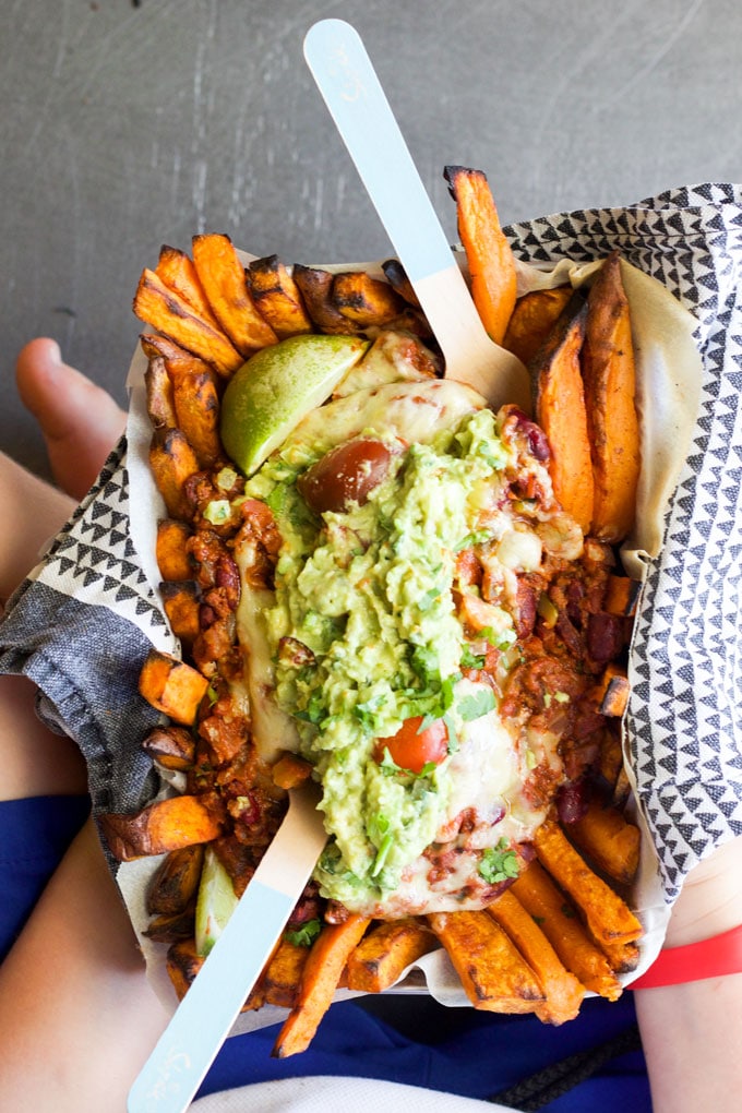 These healthy chilli cheese fries are packed with 7 different veggies. Great for fussy eaters